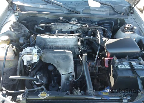 2001 Toyota Camry Ce z USA, uszkodzony, nr VIN 4T1BG22K61U107414